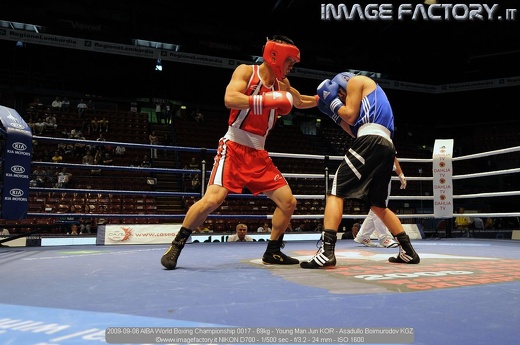 2009-09-06 AIBA World Boxing Championship 0017 - 69kg - Young Man Jun KOR - Asadullo Boimurodov KGZ